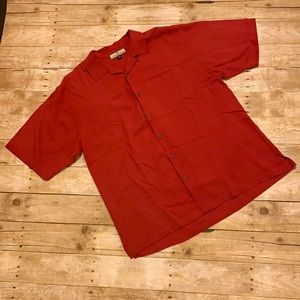 Tommy Bahama Silk Short-Sleeve Woven Shirt. Excellent Condition. Size Large.